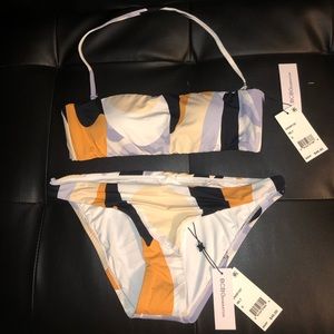 2pcs.BCBG SAVAGE HALTER TOP BIKINI SWIMSUIT